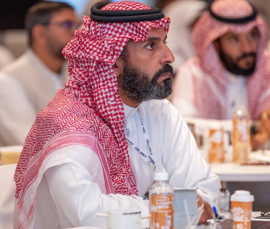 عصر التداول الذكي: كيف يعيد الذكاء الاصطناعي تشكيل استراتيجيات المتداولين في الإمارات 2 عصر التداول الذكي: كيف يعيد الذكاء الاصطناعي تشكيل استراتيجيات المتداولين في الإمارات